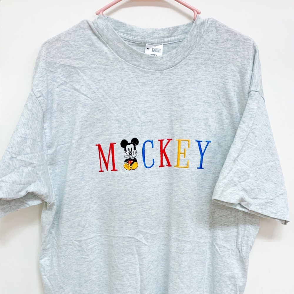 vintage embroidered tee
